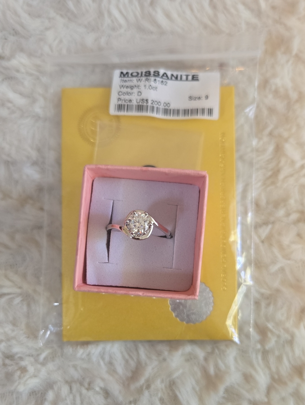 Solitaire Ring in Silver - Moissanite Size 9